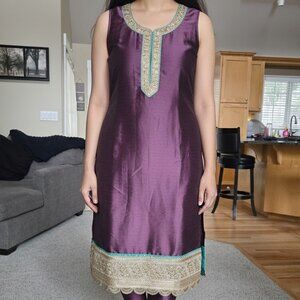 NWT LTC sz 46 Purple/Gold Kurta embeliished with beadwork and embroidery